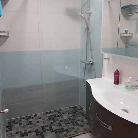 Superbe T2 3 Etoiles 40m2 Pied Des Pistes Vue Sur Le * Thollon-les-Memises
